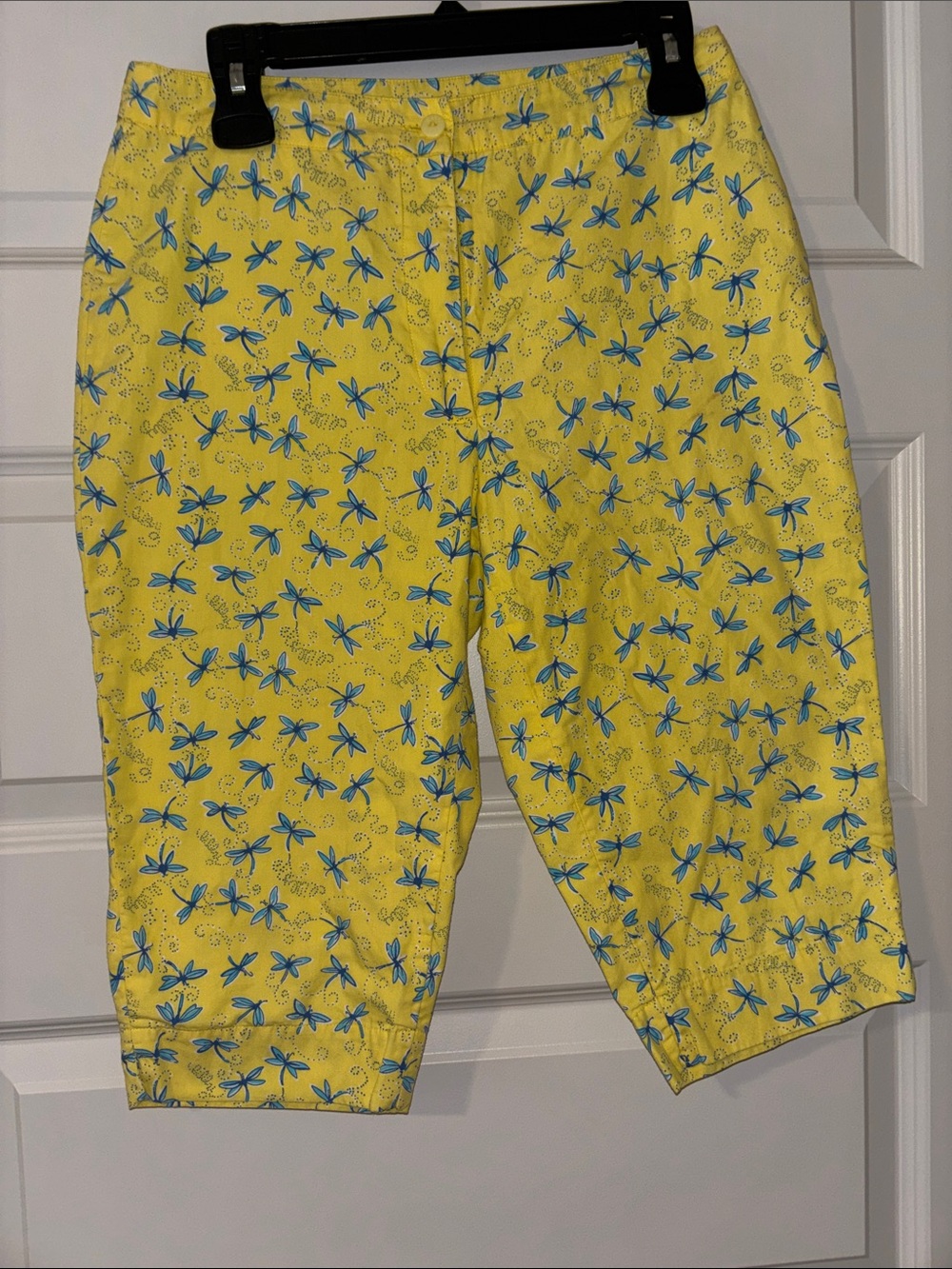 Vintage Lilly Pulitzer Yellow Capri Pants with Blue Dragonfly Print